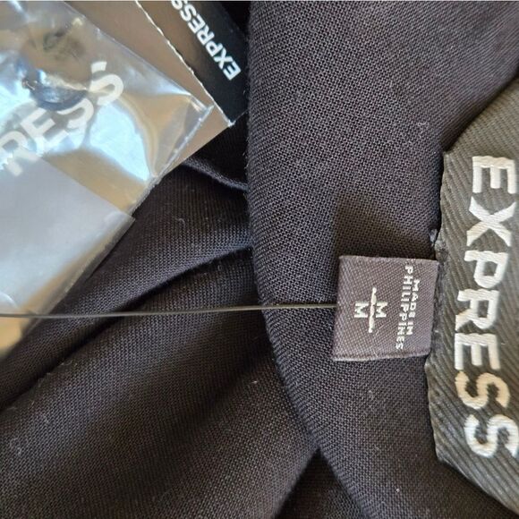 Express Black Classic Minimalist Romper Shorts NWT - Picture 6 of 7